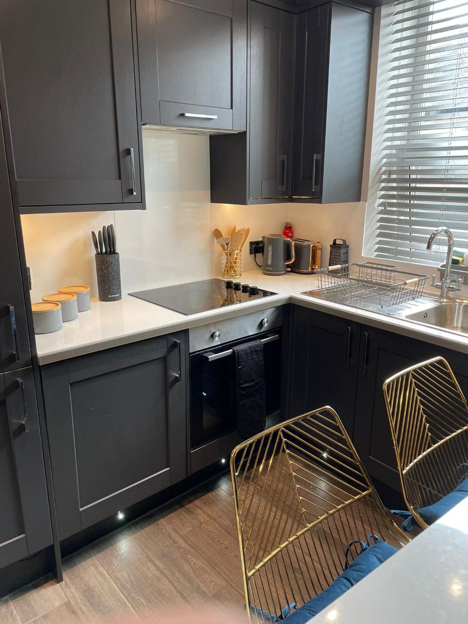 Peaceful & Stylish Brighton Studio Apartment Екстер'єр фото